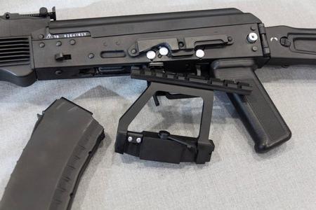 AK side mount 