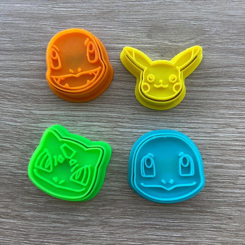 POKEMON CUTTER AND STAMP PACK