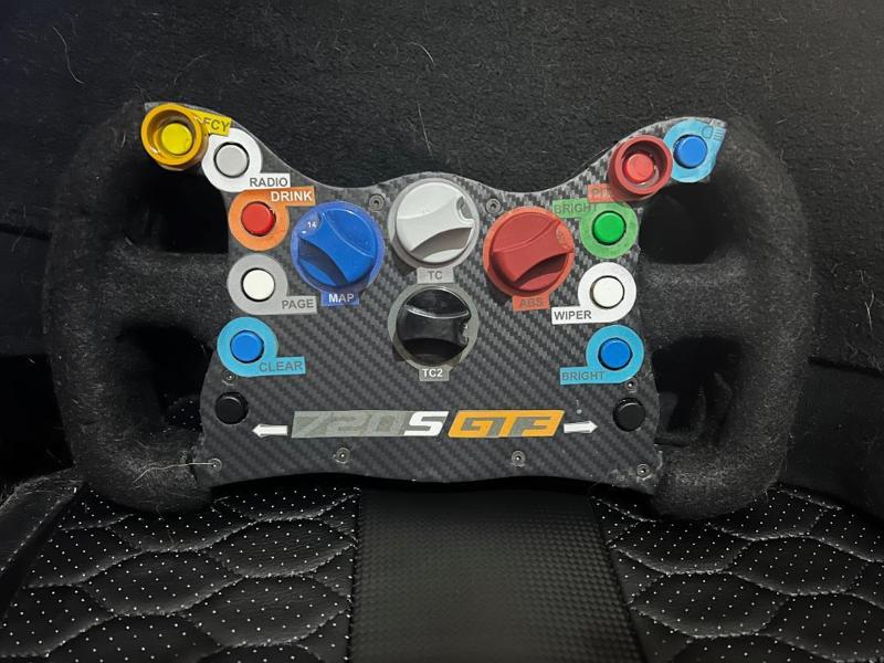 DIY McLaren 702s GT3 EVO steering wheel