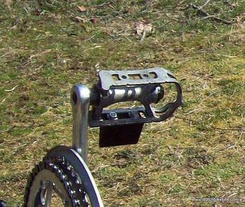 Pedal weights for recumbent bicycles