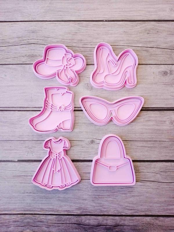 WOMEN'S COOKIE CUTTER DRESS WALLET