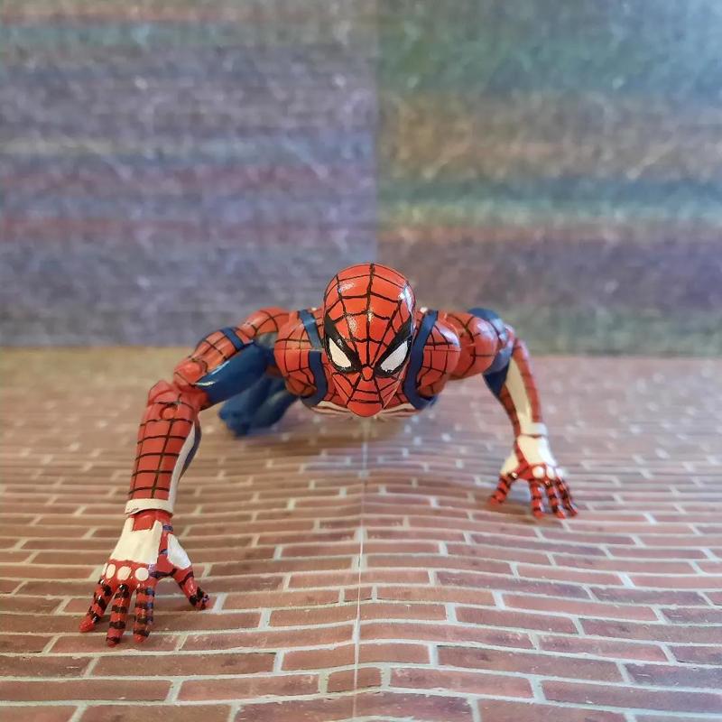 Marvel's Spider-Man Headsculpt for Marvel Legends Action Figures