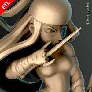 Elektra Natchios Statue