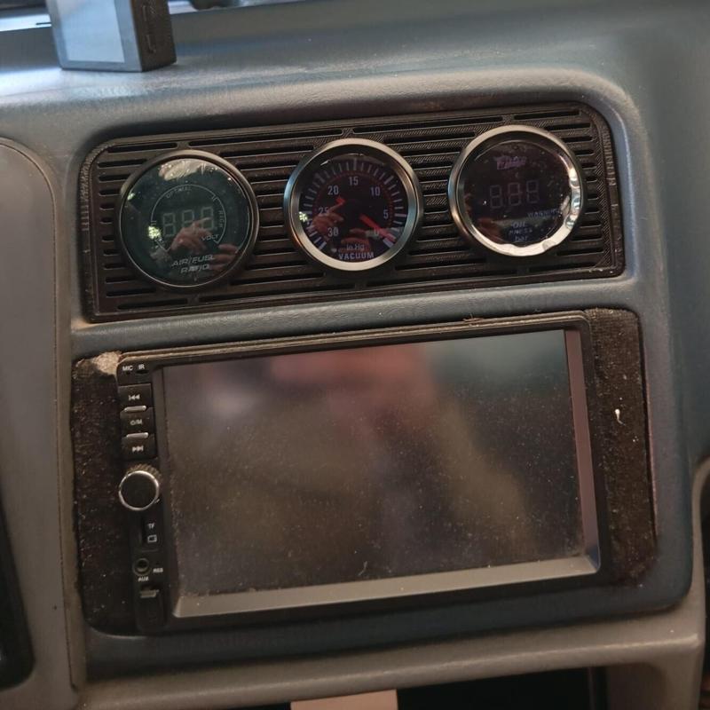 FORD SIERRA GAUGE HOLDER