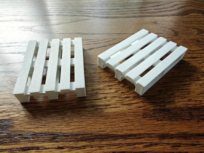 Tiny Pallets: 60 x 80 mm (2.36 x 3.15 inches), Designed in USA