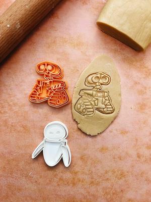 WALL-E COOKIE CUTTER