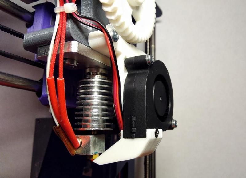 Cooling and Layer fan support