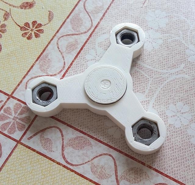 Alternative tri fidget spinner with 608zz bearing and 13mm nuts
