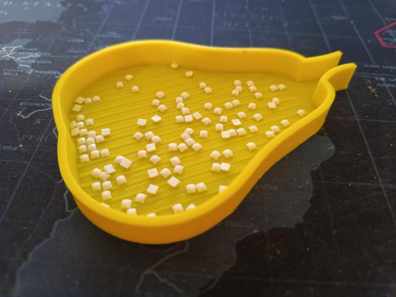 Diamond Beading Tray - Pear