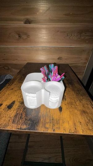 make-up organizer