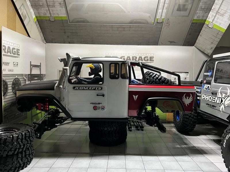 Vanquish Phoenix&FORDYCE vs4-10 Rear cage hoop