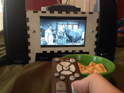 DIY 7" TV Stand