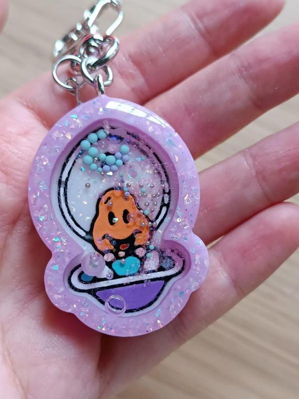 Resin Shaker Mold - Curious Oyster (Disney's Alice in Wonderland)