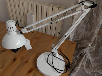 Perenz Table Lamp - Spring Stud