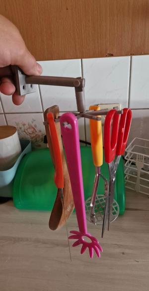 rotating kitchen utensil holder
