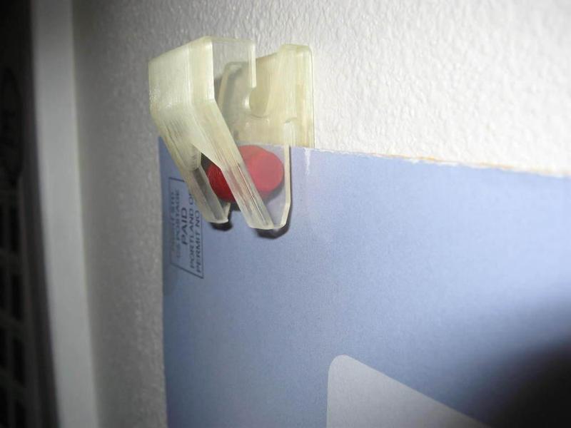 Hands-free memo holder