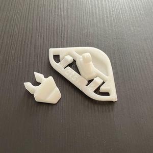 Volvo P80 (850/S70/V70) Fuel Door Latch replacement