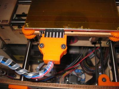 Strain relief cover for Thing-o-matic Heated Build Platform