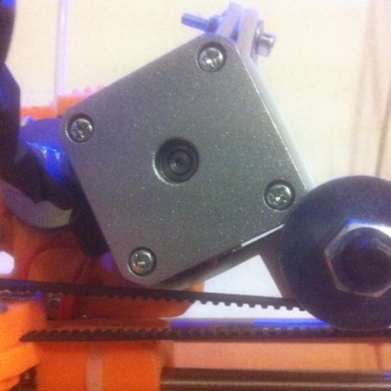 Prusa X Belt - Extruder Fix (keeps the belt away from the stepper motor)