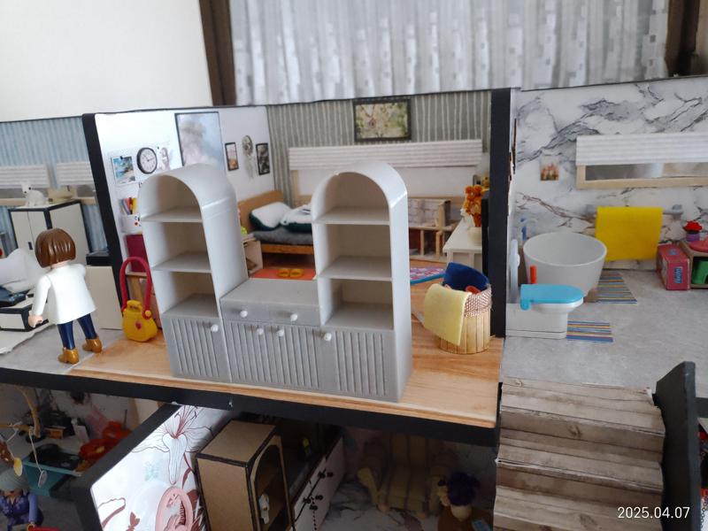 Playmobil wardrobe chest of drawers