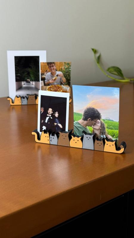 HELPFUL KITTENS | ORIGINAL PHOTO FRAME
