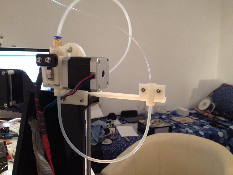 Attachment holder plate for Airtipper bolden extruder Prusa i3 A602