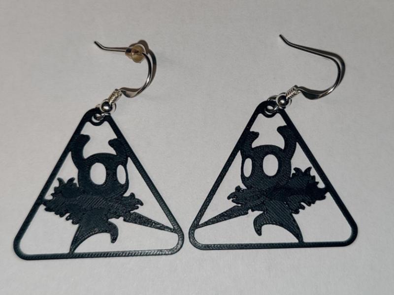 Hollow Knight Ohrring