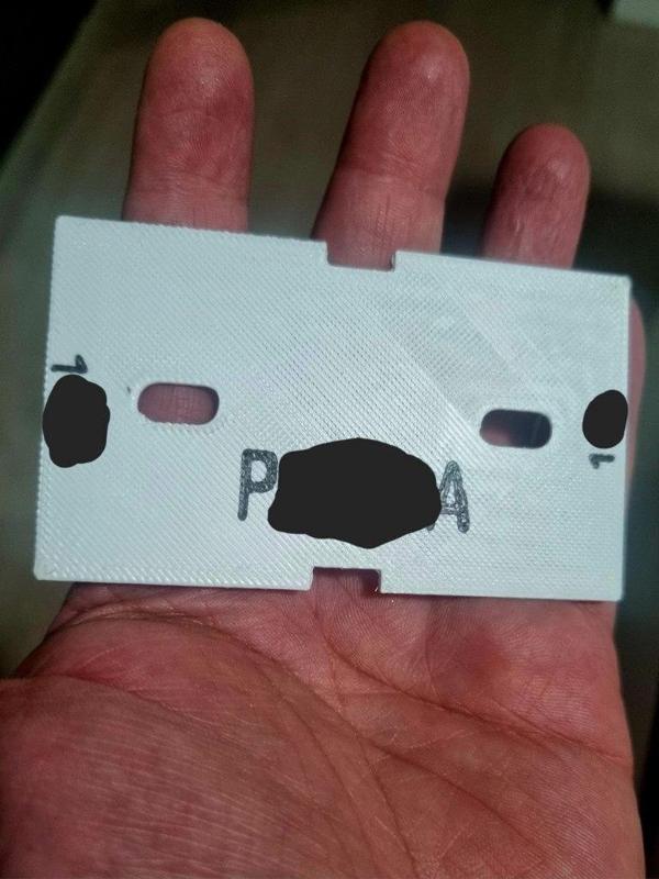 Card to release the shopping cart from the parking lot