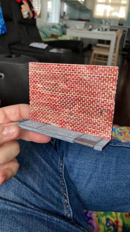 basic wall - minature graffiti diarama