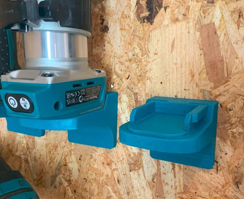 Makita battery tool holder horizontal front
