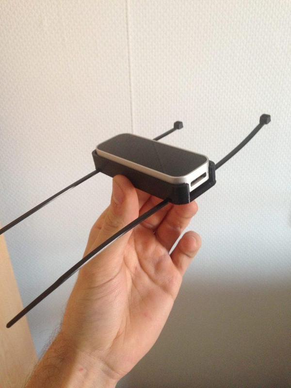 Leap Motion tie-wrap mount