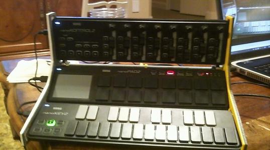 Korg Nanokey2 holder