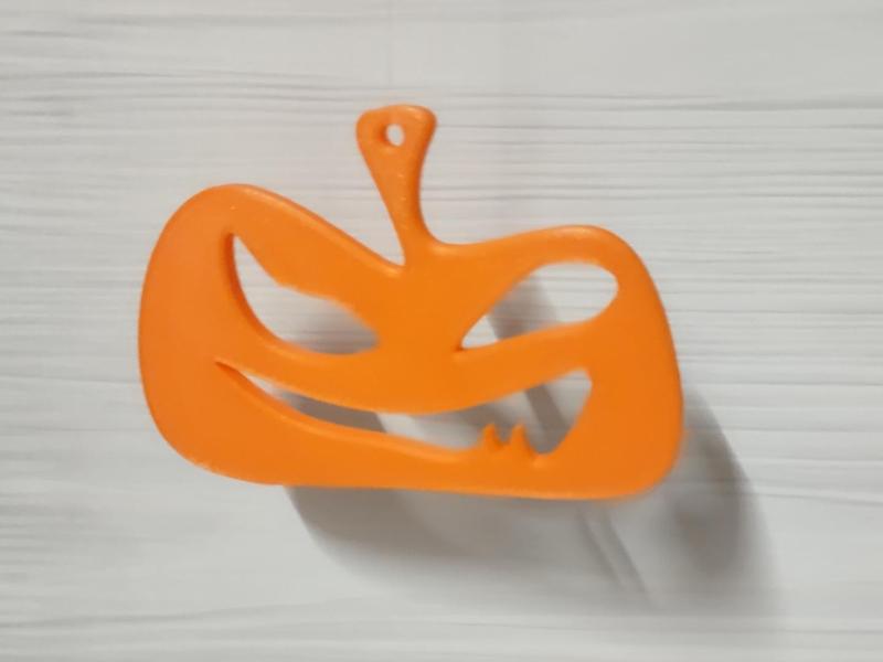 PUMPKIN HANGER
