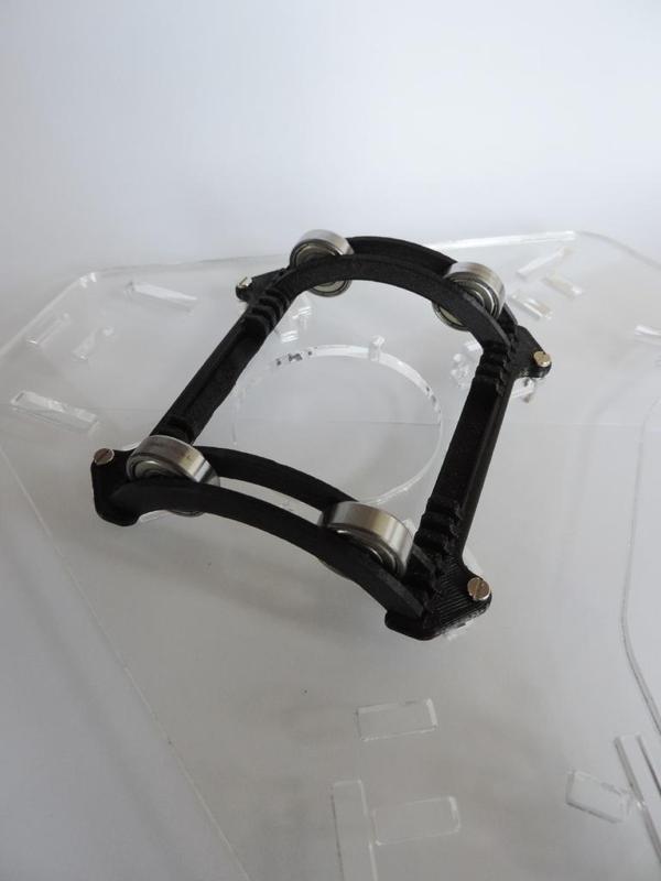 MicroDelta vertical spool holder