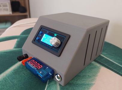 Basic DC bench power supply with USB ports
