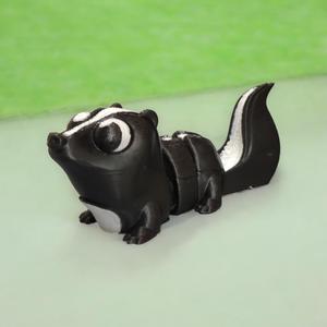 Flexi Articulating Skunk