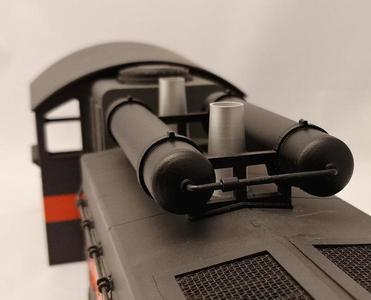 USA Trains EMD NW2 roof mounted Air Reservoirs