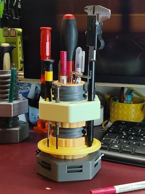 Organizer Screw M100