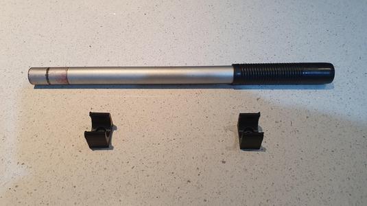 Trail-A-Mate Handle Clip