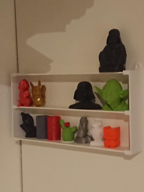 Upcycling mini shelf