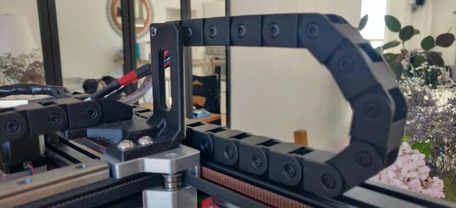 Cable chain for BLV MGN and Helmet Extruder