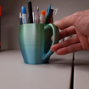 Coffee Mug Pen Holder - Simple & Ultra Realistic Design