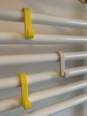 Radiator Hooks / Heizungshaken