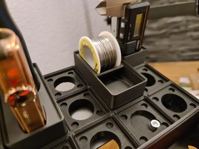 Gridfinity Solder holder