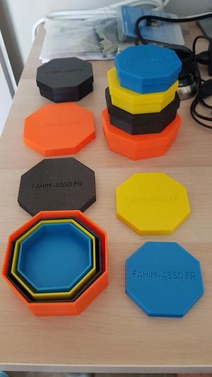 Simple Octogonal Multicolored and Stackable Boxes