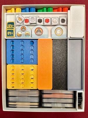 The White Castle insert VERSION 3 (supports sleeves, integrated meeple grids)