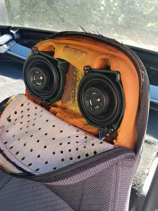 NA Miata Headrest 3.5 Speaker Cup