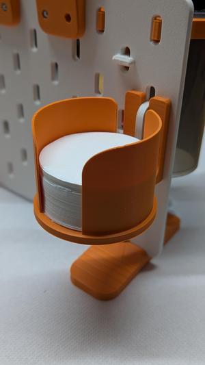 Skadis aeropress filter holder with cover