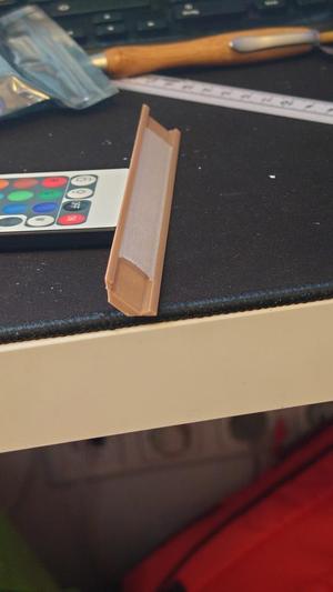 45° LED-Leiste mit Abdeckung
