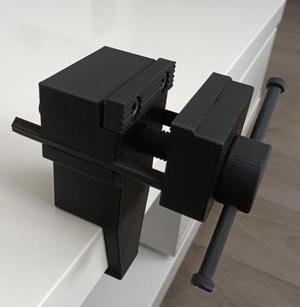 zverák na stôl, table vise